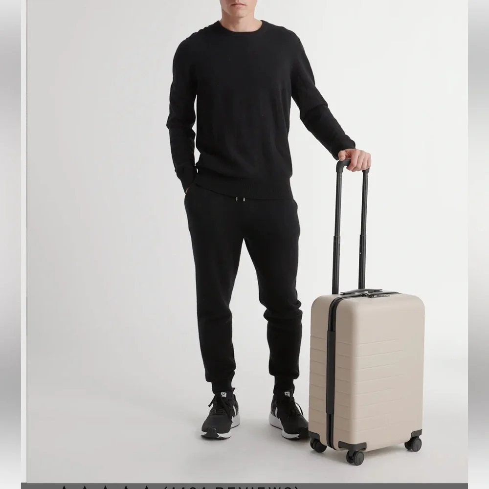 Quince 22” Carry-On - Picture 4 of 11